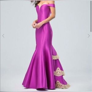 Val Stefani white lace and Fuchsia Off the Shoulder Mermaid Formal Gown 6